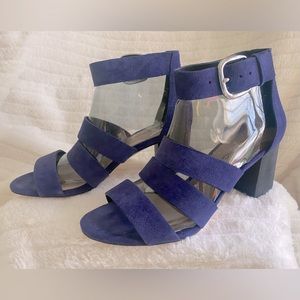 Via Spiga, Blue Suede Tri-strap w/ ankle strap, sandal. Sz 7 M.